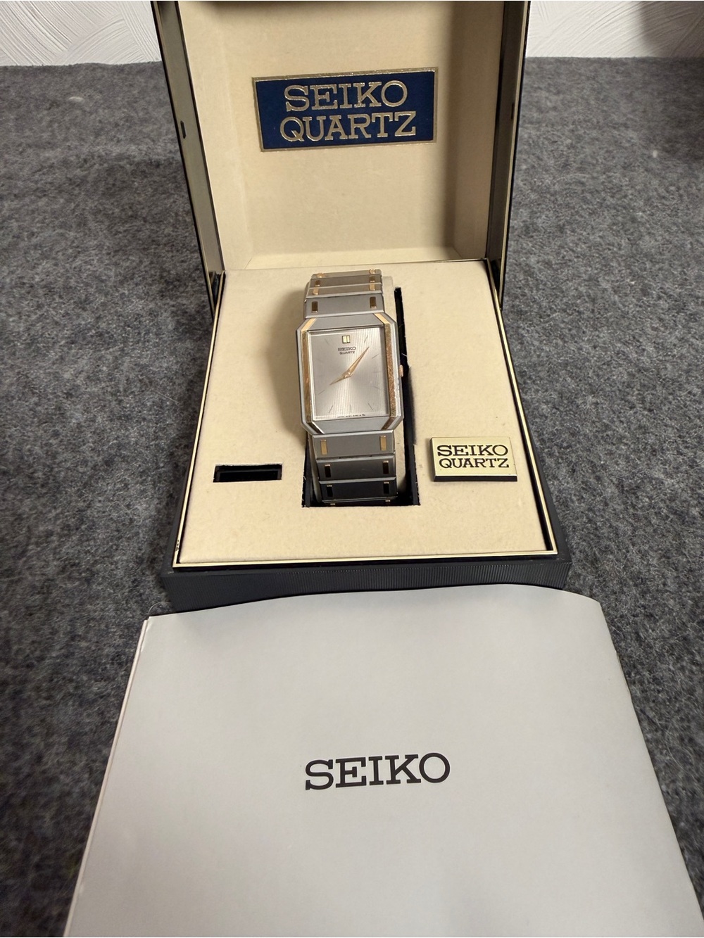 Seiko Two-Tone Silver and Gold Rectangular Dress Watch - Picture 4 of 9